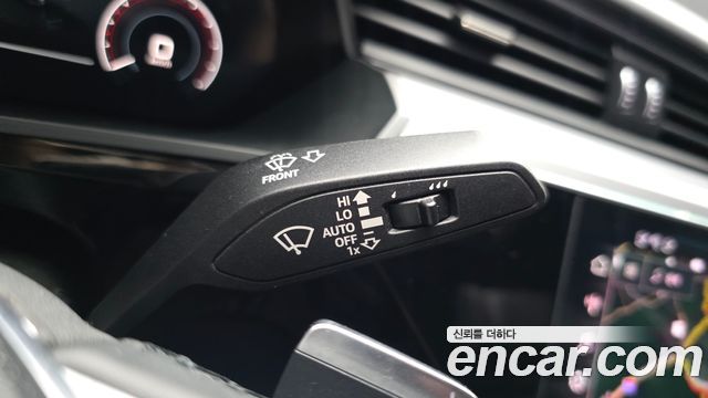Audi e-tron 55 Quattro Sportback 2022 — фото 28