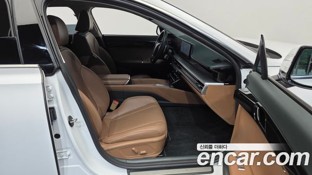 Hyundai Grandeur (GN7) 3.5 LPG 2WD Premium 2023 — фото 11