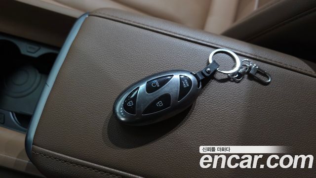Hyundai Grandeur (GN7) 3.5 LPG 2WD Premium 2023 — фото 31