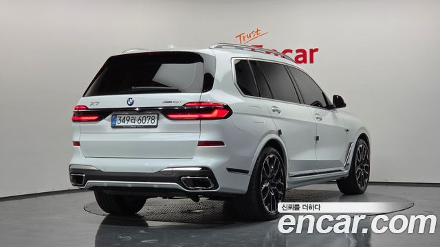 BMW X7 (G07) xDrive 40i M Sport 7STR 2025 — фото 2