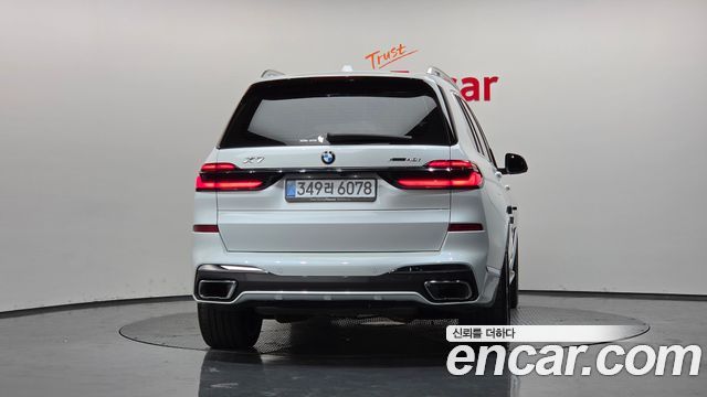 BMW X7 (G07) xDrive 40i M Sport 7STR 2025 — фото 4