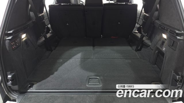 BMW X7 (G07) xDrive 40i M Sport 7STR 2025 — фото 17
