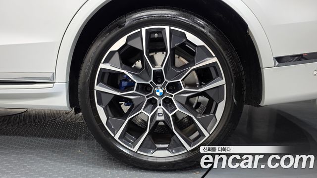 BMW X7 (G07) xDrive 40i M Sport 7STR 2025 — фото 21