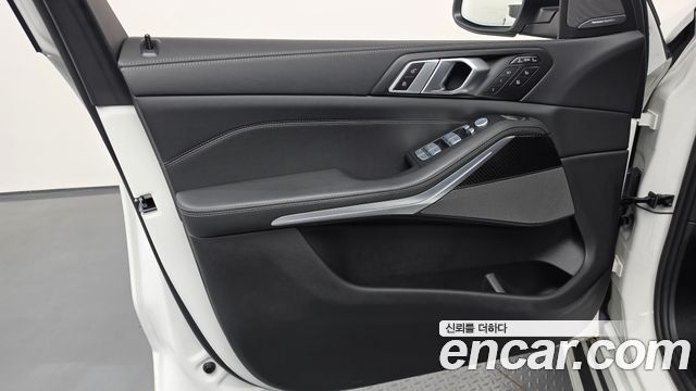 BMW X7 (G07) xDrive 40i M Sport 7STR 2025 — фото 24