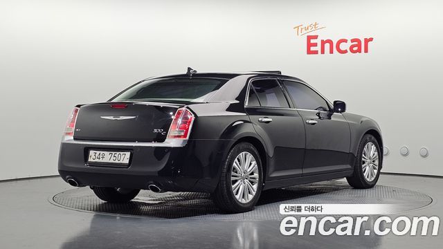 Chrysler 300C 3.6 AWD 2014 — фото 2