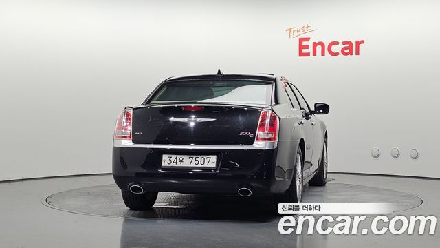 Chrysler 300C 3.6 AWD 2014 — фото 4