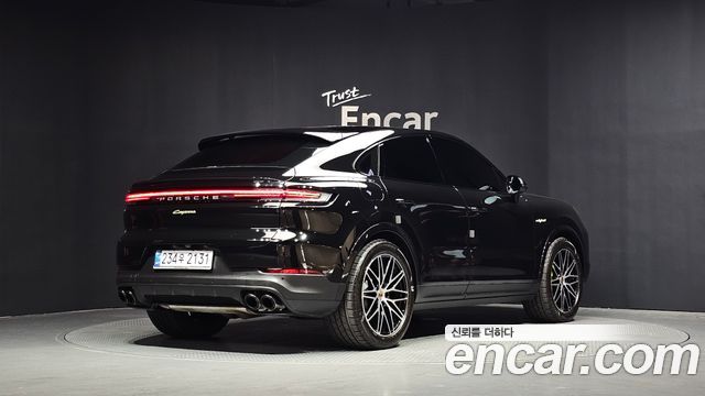 Porsche Cayenne (PO536) 3.0 E-Hybrid Coupe 2025 — фото 2