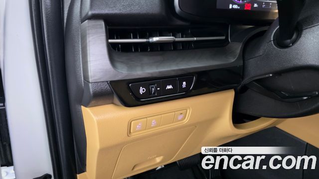 Kia Carnival (IV) Diesel 9-Seater Prestige 2023 — фото 21