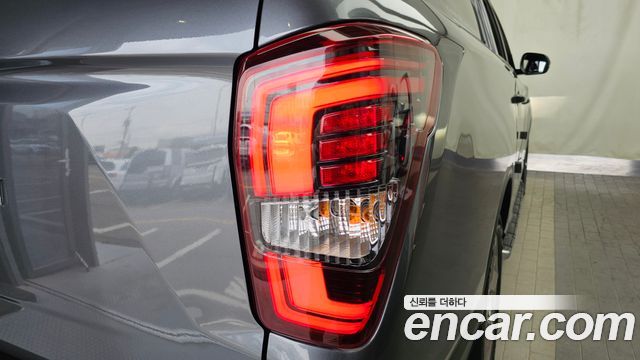 KG Mobility (SsangYong) Rexton Sports Khan Diesel 2.2 4WD Prestige 2023 — фото 23