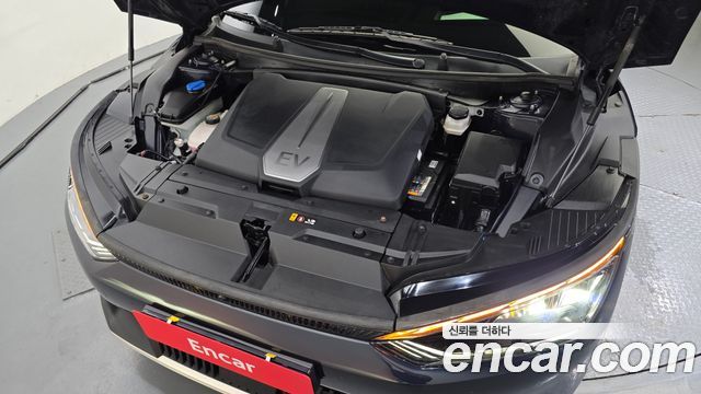 Kia EV6 Long Range Air 2022 — фото 6