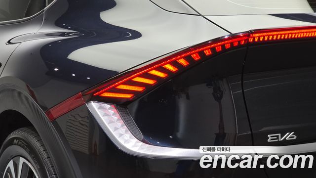 Kia EV6 Long Range Air 2022 — фото 23