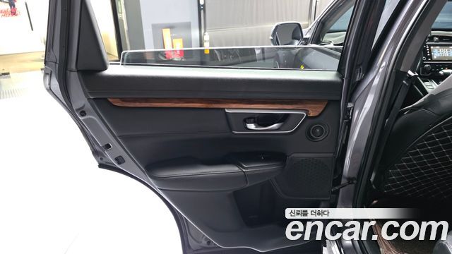 Honda CR-V (V) 1.5 EX-L 2WD 2019 — фото 25