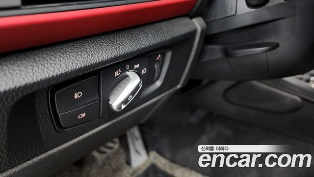 BMW 1 Series (F20) 118d Sport 5Door 2015 — фото 16