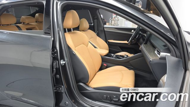 Kia K5 (III) 2.0 Noblesse 2023 — фото 26