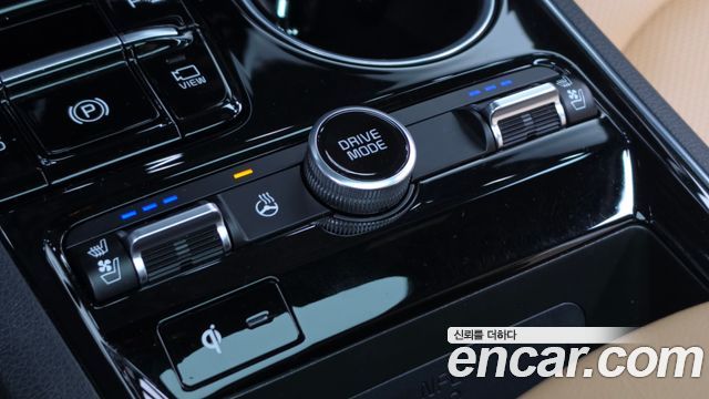 Kia K5 (III) 2.0 Noblesse 2023 — фото 29