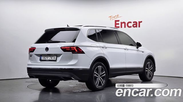 Volkswagen Tiguan Allspace 2.0 TDI Prestige 2020 — фото 2