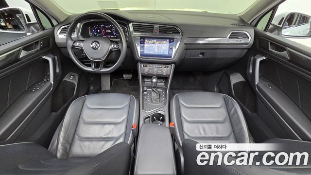 Volkswagen Tiguan Allspace 2.0 TDI Prestige 2020 — фото 7