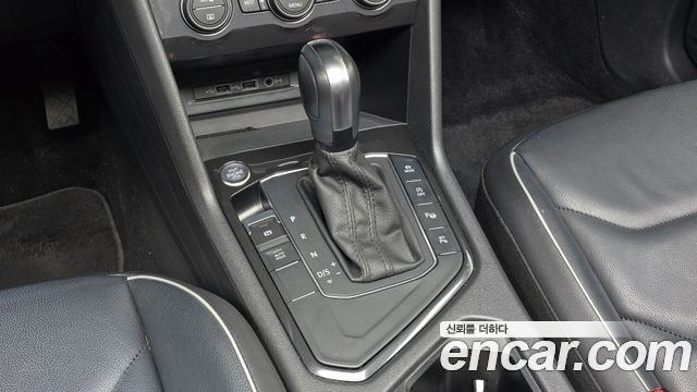 Volkswagen Tiguan Allspace 2.0 TDI Prestige 2020 — фото 9