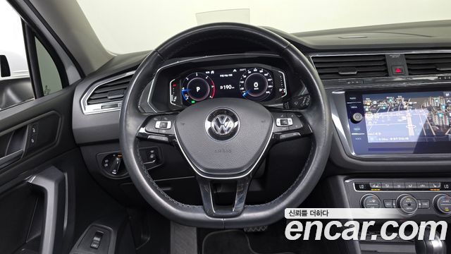 Volkswagen Tiguan Allspace 2.0 TDI Prestige 2020 — фото 13