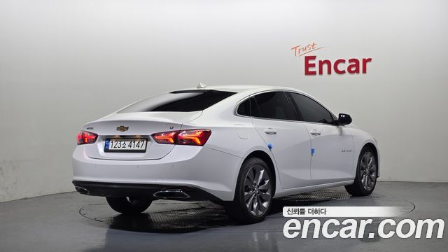 Chevrolet Malibu 2.0 Turbo LT Special 2021 — фото 2