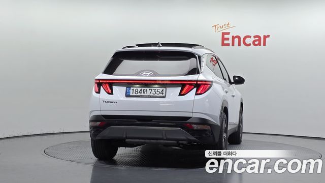 Hyundai Tucson (NX4) Gasoline 1.6 Turbo 2WD Inspiration 2022 — фото 4
