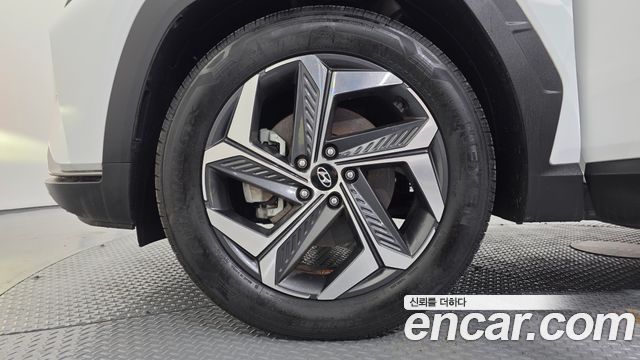 Hyundai Tucson (NX4) Gasoline 1.6 Turbo 2WD Inspiration 2022 — фото 5