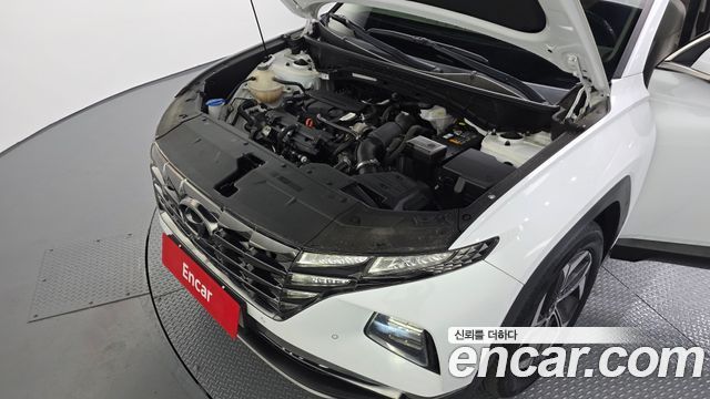 Hyundai Tucson (NX4) Gasoline 1.6 Turbo 2WD Inspiration 2022 — фото 6