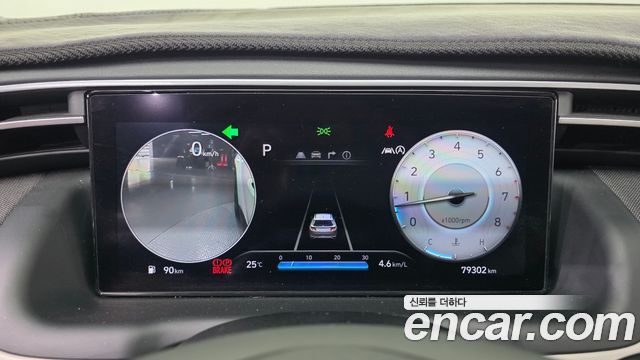 Hyundai Tucson (NX4) Gasoline 1.6 Turbo 2WD Inspiration 2022 — фото 8