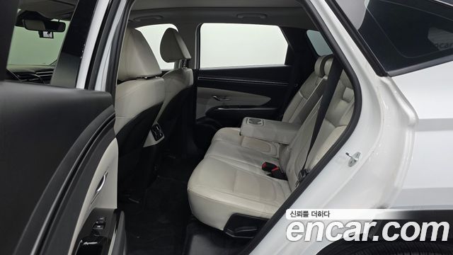 Hyundai Tucson (NX4) Gasoline 1.6 Turbo 2WD Inspiration 2022 — фото 12