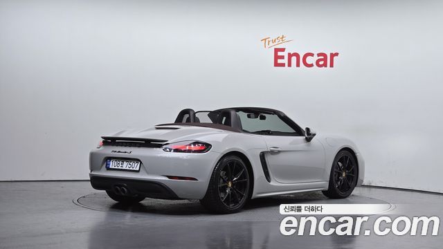 Porsche 718 Boxster 2.0 2018 — фото 2