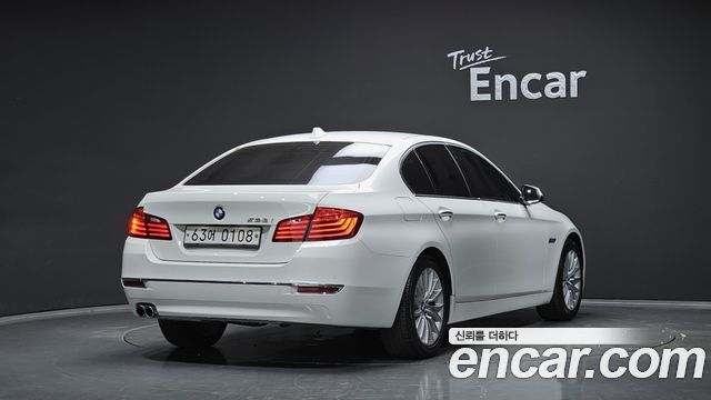BMW 5 Series (F10) 528i Luxury Plus 2016 — фото 2
