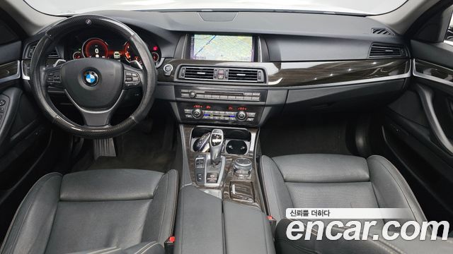 BMW 5 Series (F10) 528i Luxury Plus 2016 — фото 7