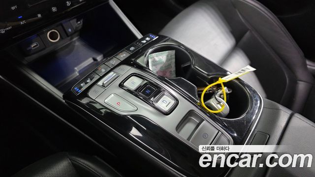 Hyundai Tucson (NX4) Gasoline 1.6 Turbo 4WD Inspiration 2022 — фото 9