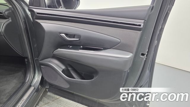 Hyundai Tucson (NX4) Gasoline 1.6 Turbo 4WD Inspiration 2022 — фото 24