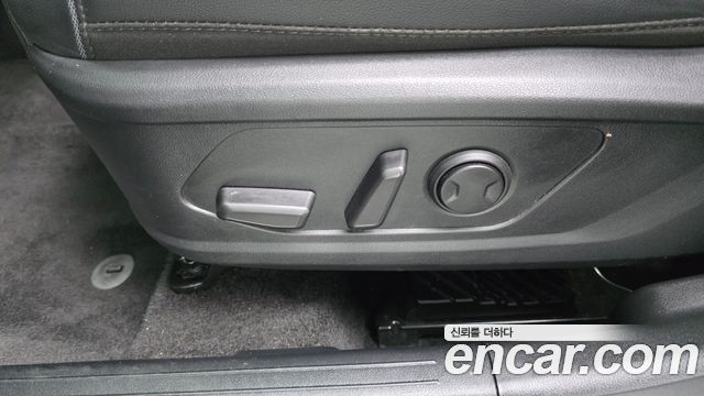 Hyundai Tucson (NX4) Gasoline 1.6 Turbo 4WD Inspiration 2022 — фото 31