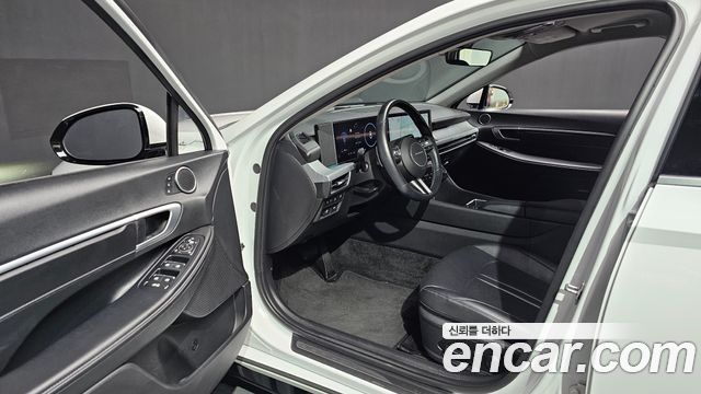 Hyundai Sonata The Edge (DN8) 2.0 Premium 2024 — фото 10