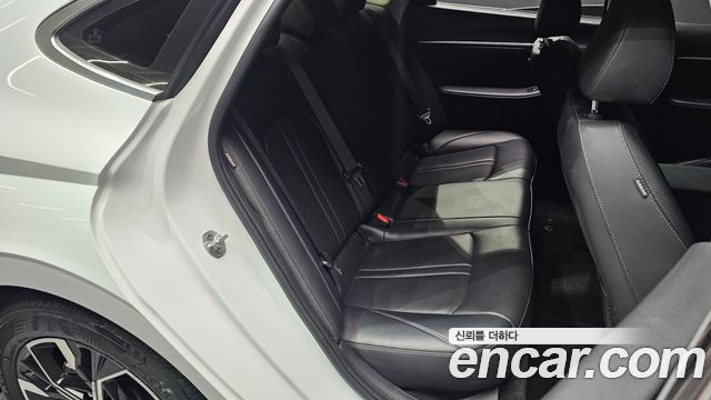 Hyundai Sonata The Edge (DN8) 2.0 Premium 2024 — фото 15