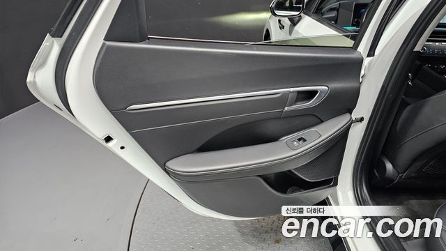 Hyundai Sonata The Edge (DN8) 2.0 Premium 2024 — фото 31