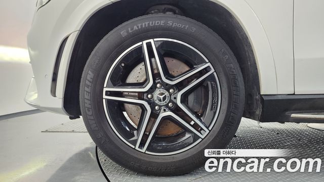 Mercedes-Benz GLE-Class (W167) GLE450 4MATIC 2019 — фото 5