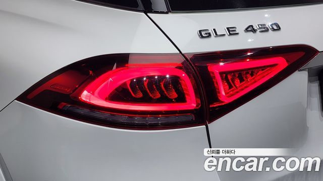 Mercedes-Benz GLE-Class (W167) GLE450 4MATIC 2019 — фото 23