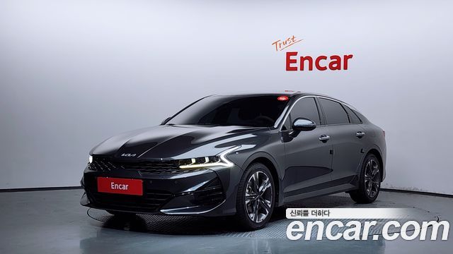 Kia K5 (III) 2.0 Prestige 2023 — фото 1