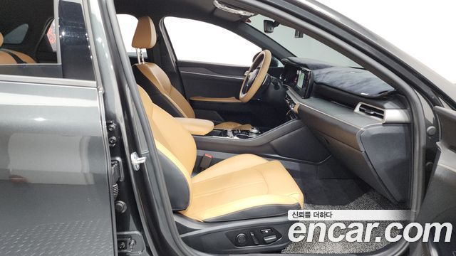 Kia K5 (III) 2.0 Prestige 2023 — фото 26