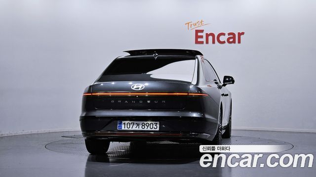 Hyundai Grandeur Hybrid (GN7) Calligraphy 2024 — фото 4