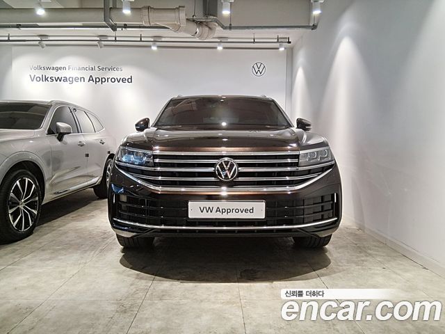 Volkswagen Touareg (III) 3.0 TDI Prestige 2024 — фото 2
