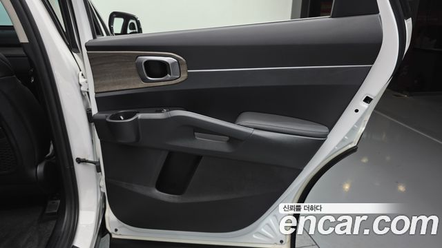 Kia Sorento (IV) Gasoline 2.5T 4WD Trendy 2022 — фото 25