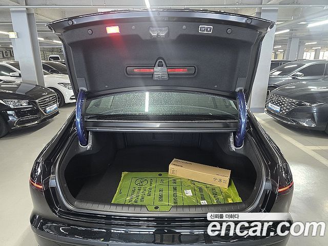 Hyundai Grandeur (GN7) 3,5 Gasoline 4WD Honors 2026 — фото 16