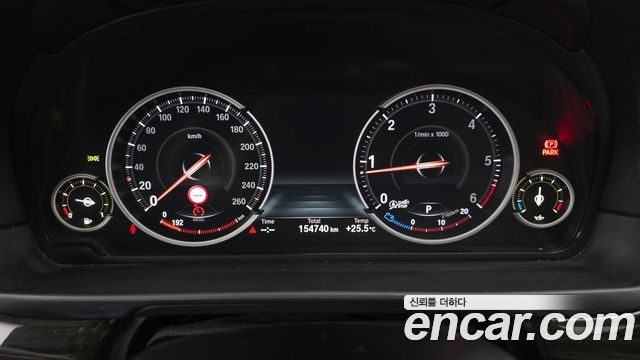 BMW 5 Series (F10) 520d Luxury Plus 2016 — фото 8