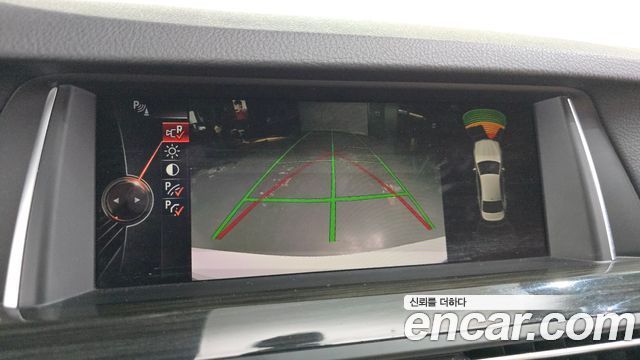 BMW 5 Series (F10) 520d Luxury Plus 2016 — фото 15