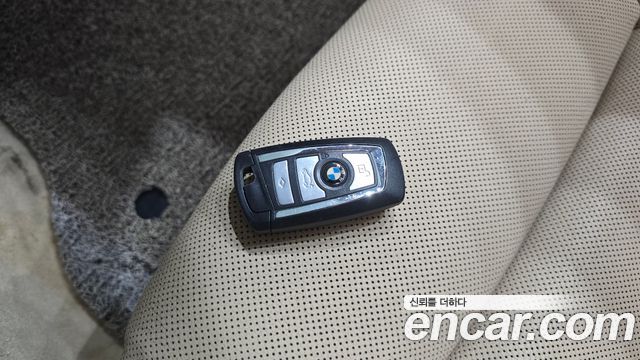 BMW 5 Series (F10) 520d Luxury Plus 2016 — фото 16