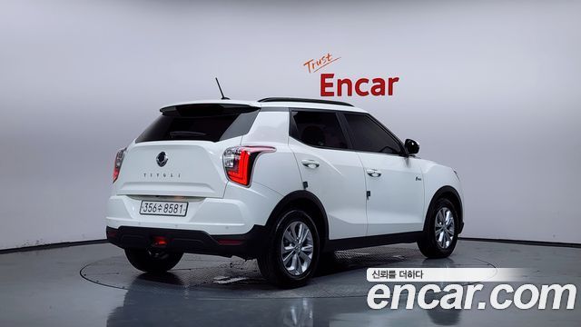 KG Mobility (SsangYong) Very New Tivoli Gasoline 1.5 2WD V3 2021 — фото 2